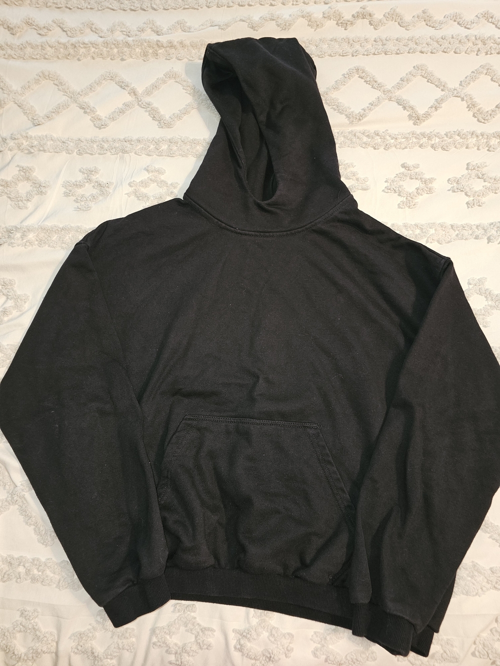 Men's 'High Level' Black Pullover Hoodie - Classic Comfort
